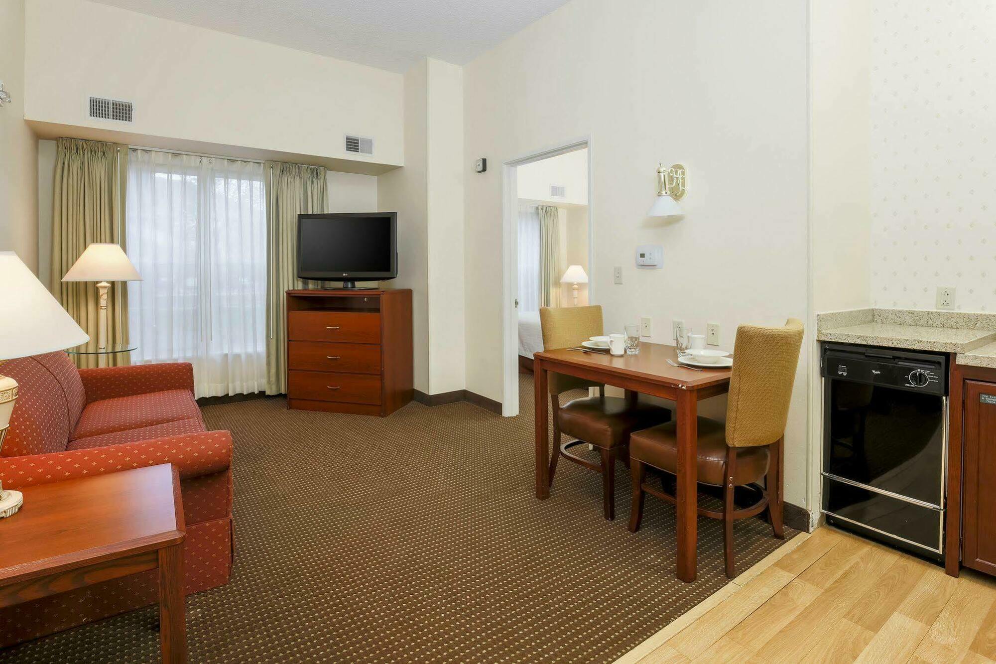 Homewood By Hilton 3*