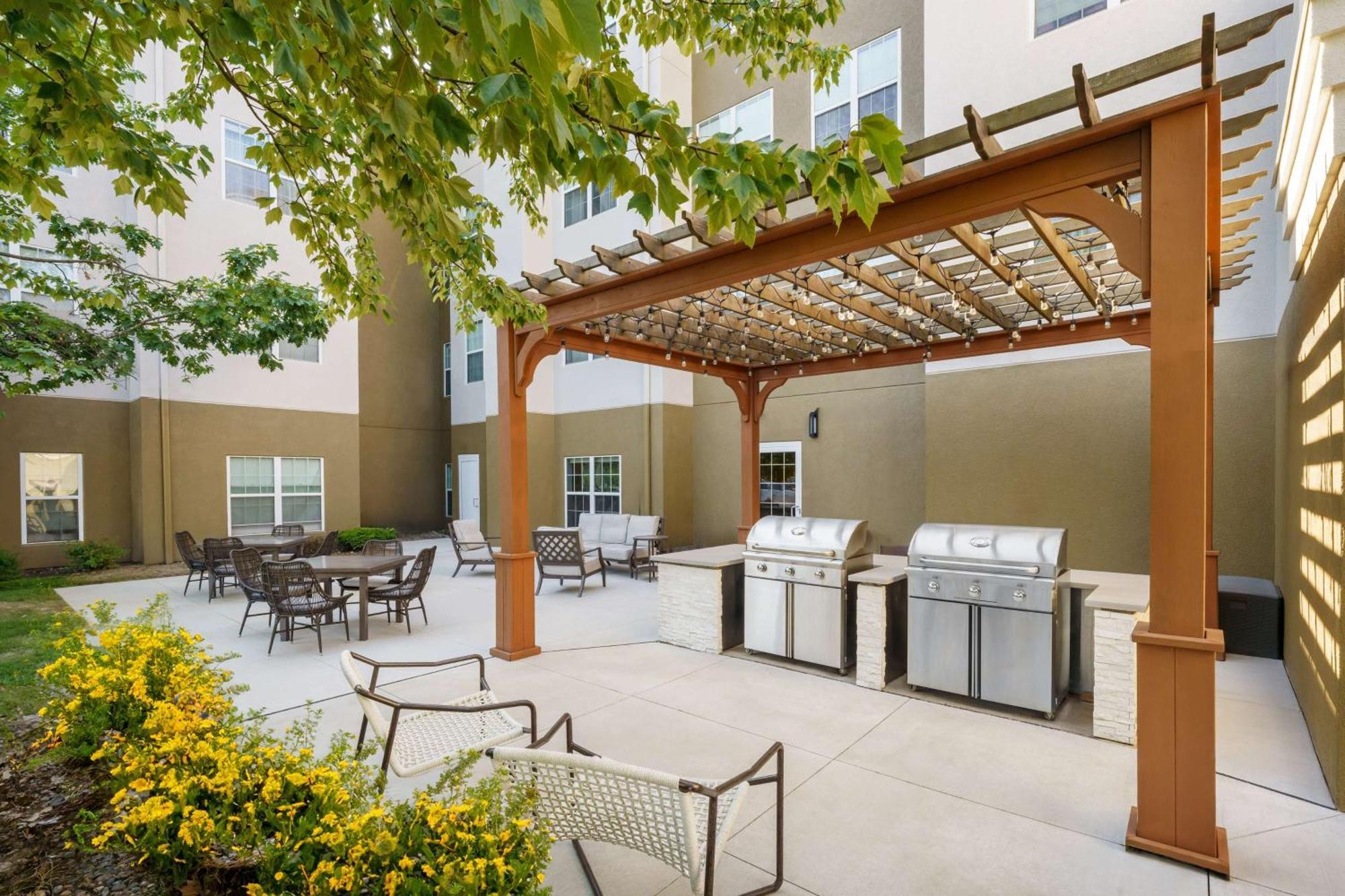 Homewood By Hilton 3*
